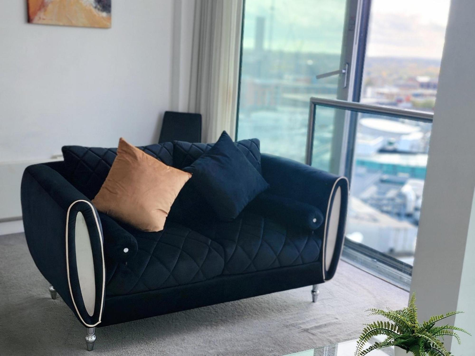 Cityscape Apartment In Birmingham With Self Checkin Εξωτερικό φωτογραφία